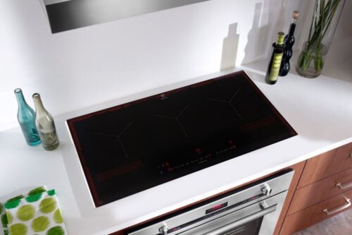 Bếp từ âm Electrolux EIT913 6 Bếp từ âm Electrolux EIT913