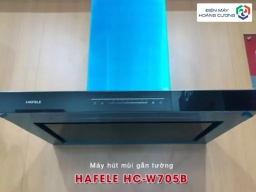 Máy hút mùi áp tường Hafele HC-W705B 533.87.377 11 Máy hút mùi áp tường Hafele HC-W705B 533.87.377 sử dụng hàng ngày