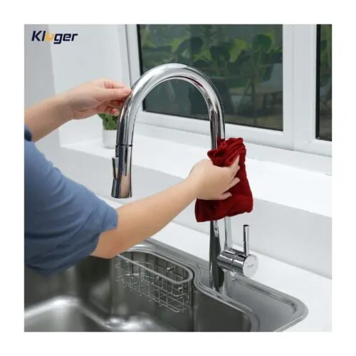 Vòi rửa bát nóng lạnh Kluger KLF0009C có dây rút 12 Ảnh thực tế Kluger KLF0009C có dây rút