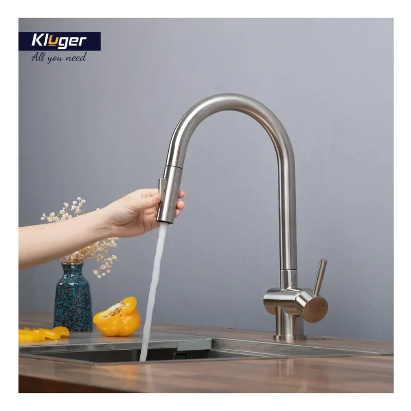 Vòi rửa bát nóng lạnh Kluger KLF0008S có dây rút 6 Ảnh vòi Kluger KLF0008S có dây rút