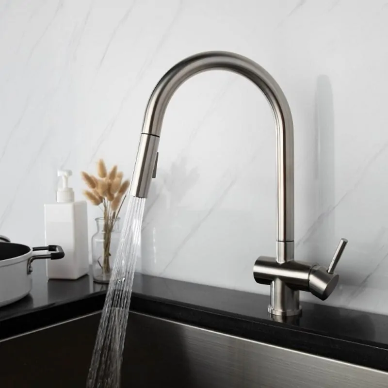 Vòi rửa bát nóng lạnh Kluger KLF0008S có dây rút 4 Ảnh vòi rửa bát nóng lạnh Kluger KLF0008S có dây rút