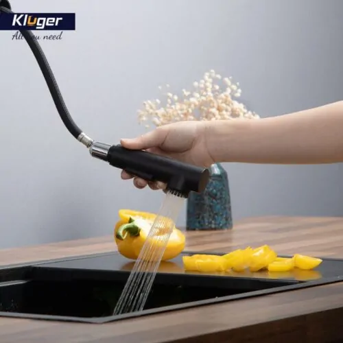 Vòi rửa bát nóng lạnh Kluger KLF0001B có dây rút 12 Ảnh vòi sịt Kluger KLF0001B có dây rút