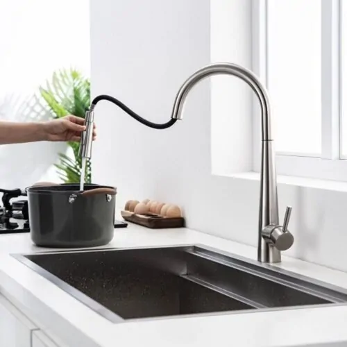 Vòi rửa bát nóng lạnh Kluger KLF0009S có dây rút 12 Hình ảnh vòi rửa bát nóng lạnh Kluger KLF0009S có dây rút