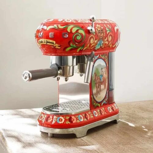 Máy pha cafe Smeg & Dolce&Gabbana ECF01DGEU Sicily tình yêu của tôi 7 Máy pha cafe Smeg & Dolce&Gabbana ECF01DGEU Sicily tình yêu của tôi
