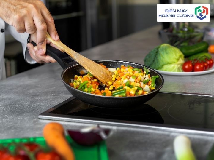 Thay Bo Mạch Bếp Từ Giá Rẻ - Linh Kiện Chính Hãng - Uy Tín Nhất 2025 5 Kiểm soát nhiệt độ khi nấu ăn