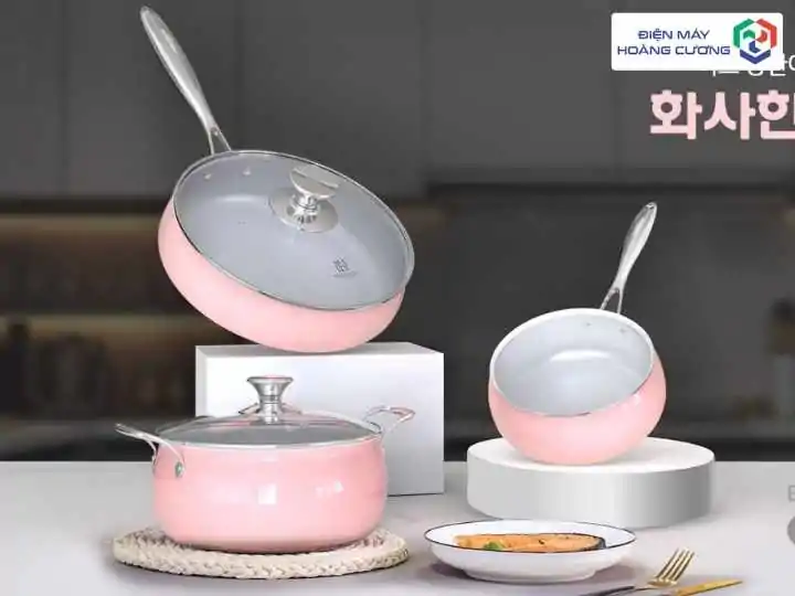 Bếp từ Bosch dùng nồi gì? 3 Nguyên tắc chọn nồi "chuẩn" chuyên gia khuyên dùng 9 Bộ nồi Hawonkoo CWH-070-PK