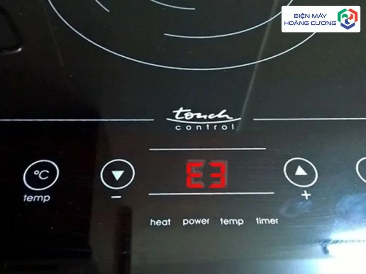 Bếp từ Bosch báo lỗi E: 12 mã lỗi và cách khắc phục chi tiết nhất 8 Mã lỗi E3 trên bếp từ bosch
