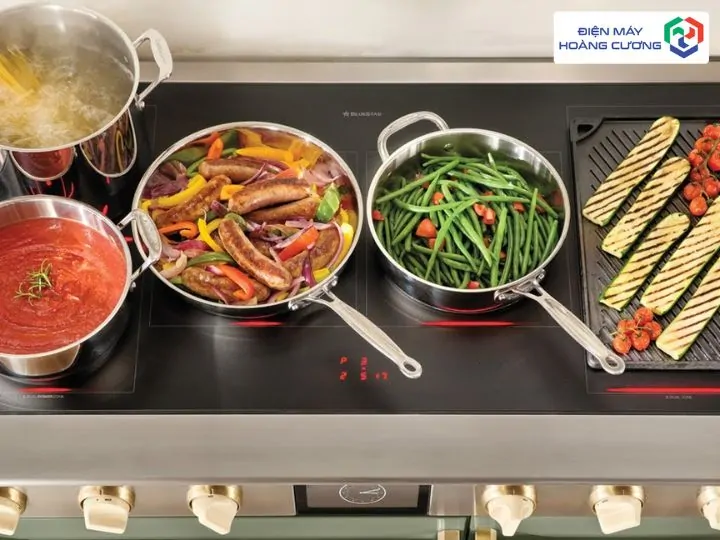 Đánh Giá Bếp Từ BlueStar: Đẳng Cấp "Bếp Trưởng" Đến Từ Mỹ & Top 3 Mẫu Đỉnh Cao 4 bếp từ BlueStar với vùng nấu siêu lớn