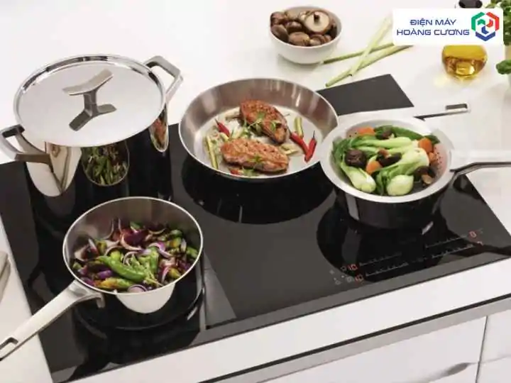 sử dụng 4 vùng nấu cùng lúc