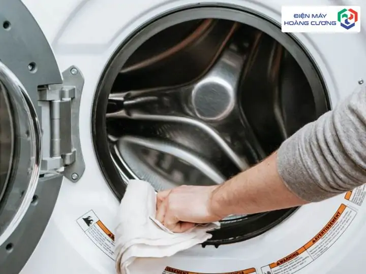 Địa Chỉ Mua Máy Giặt Hafele Uy Tín Tại Khánh Hoà: Cập Nhật Mới Nhất 2026 4 vệ sinh máy giặt Hafele