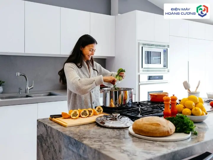 Thiết Bị Nhà Bếp Cao Cấp Giúp Thay Đổi Trải Nghiệm Sống Như Thế Nào? 3 Gian bếp tiện nghi khơi nguồn cảm ứng